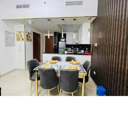 Luxrious apprtment at higher floor Marina JBR Dubai