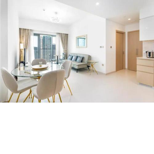 Luxurious 1 BHK Flat with Burj Khalifa View