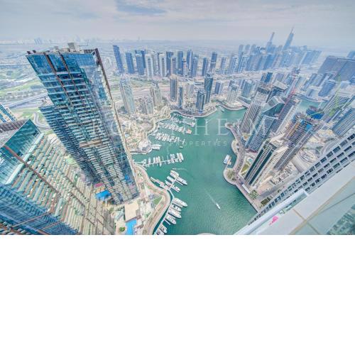 Luxurious 2 Bedroom Holiday Home in Dubai Marina