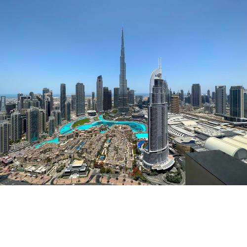 Luxurious 2-Bedroom Retreat with Burj Khalifa View