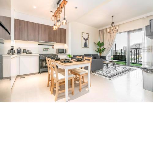 Luxurious 2BR in Dubai Hills