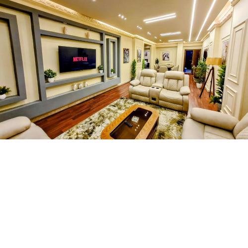 Luxurious 3 bedroom Apt New Cairo near AUC and Malls