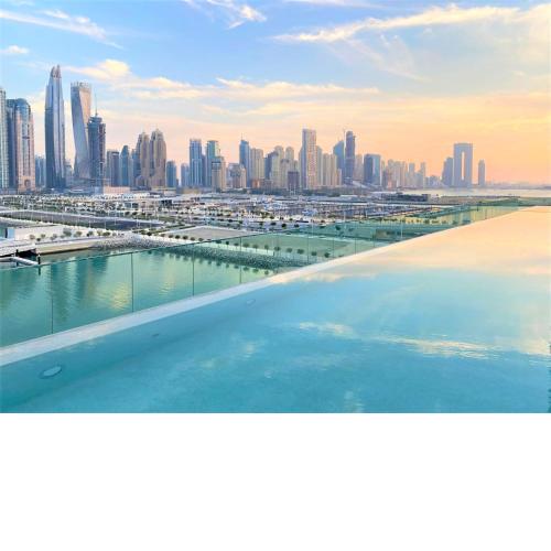 Luxurious 3 bedroom beachfront with balcony