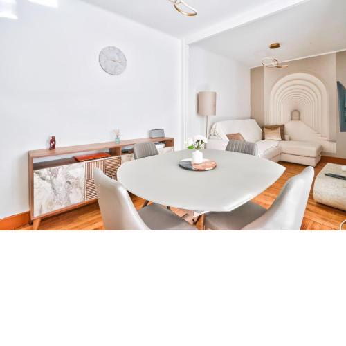 Luxurious 3-person apartment - Paris 17e