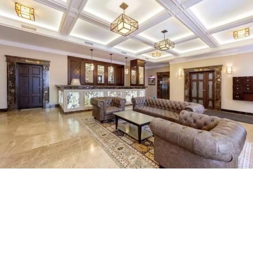 Luxurious Apartment Central 4 Bedroom