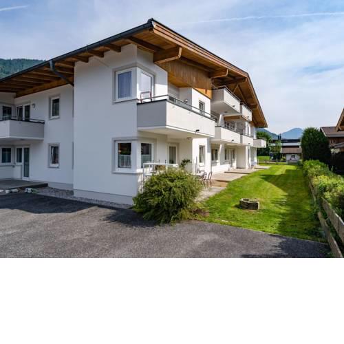 Luxurious apartment with sauna and beautiful view near Zell am See