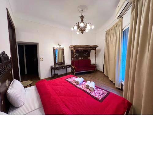 Luxurious Arabesque 3BR Apt in Downtown - Mint Stays 7