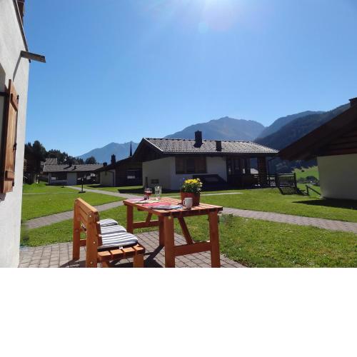 Luxurious chalet with sauna in Königsleiten