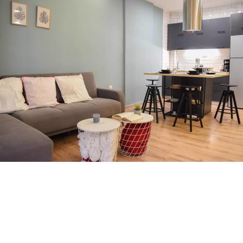 Luxurious flat near the beach and the city center