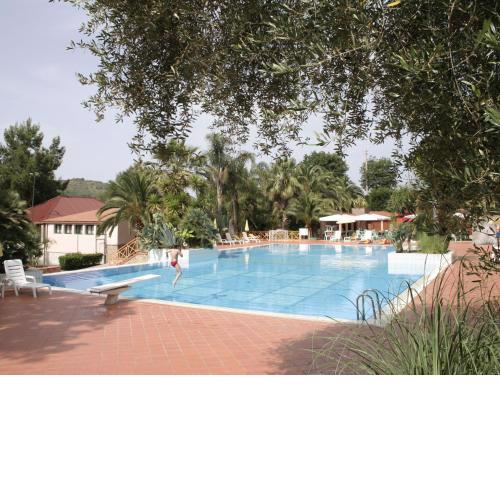 Luxurious Holiday Home in Palinuro Italy with Swimming Pool