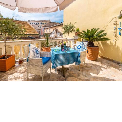 Luxurious loft in Corfu Old Town awaits you