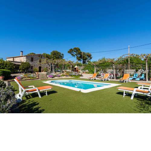 Luxurious Mansion in Catalonia with garden and scenic country views