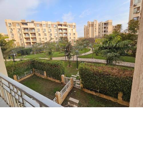 Luxurious modern apartment near all of the services