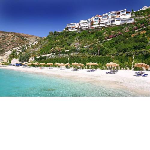 Luxurious suite Perla with breathing sea view