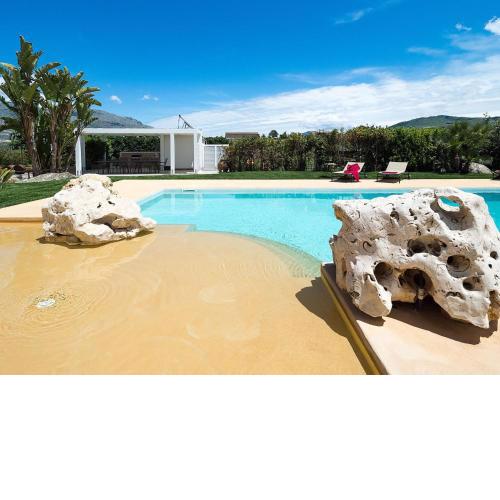 Luxurious villa with private pool near the archaeological and nature sites