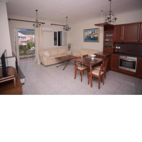 LUXURIOYS HOME IN LEFKADA CITY