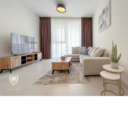 Luxury 1BR Apt with Unobstructed Dubai Frame View