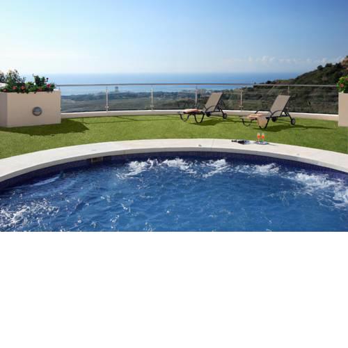Luxury 2 bed/2 bath Sea and Mountain view Marbella Resort apartment