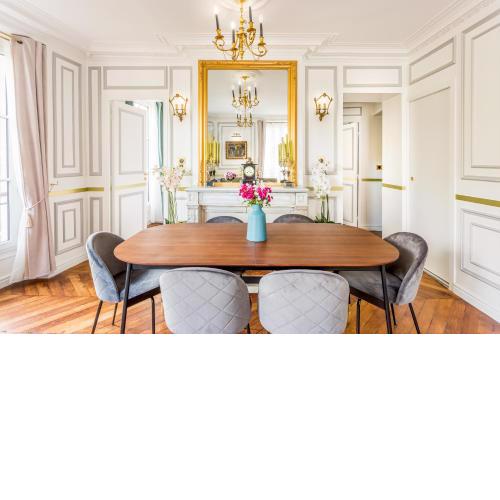 Luxury 2 Bedroom With Balcony - Louvre & Notre Dame