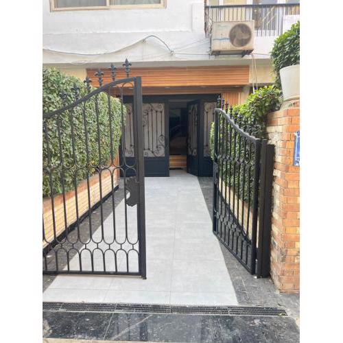 Luxury 2BR Apartment in Prime Maadi Degla 220 1st floor