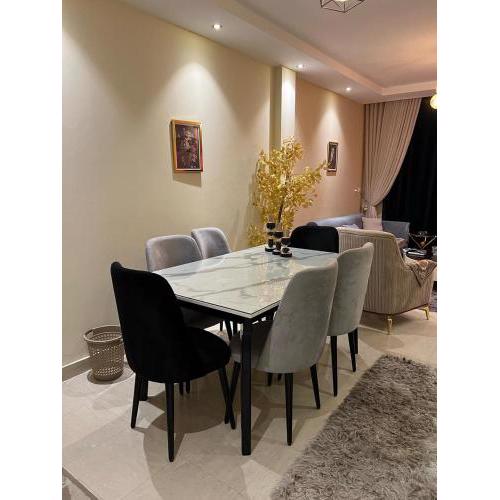Luxury 3 Bedroom Apartment in Sheikh Zayed Premium Compound