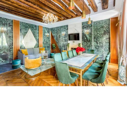 Luxury 3 bedrooms 3 bathrooms apartment in Le Marais