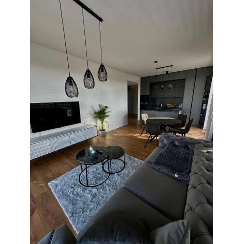 Luxury 3 room apartment