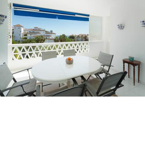 Luxury 5* 3 beds apartment in Playas del Duque, Puerto Banus Marbella