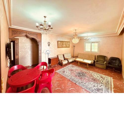 Luxury 5 star apartment with rooftop, security