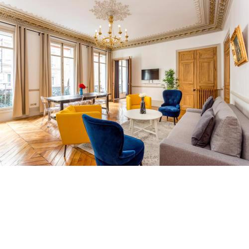 Luxury 6 bedrooms 3 bathrooms apartment - Opera