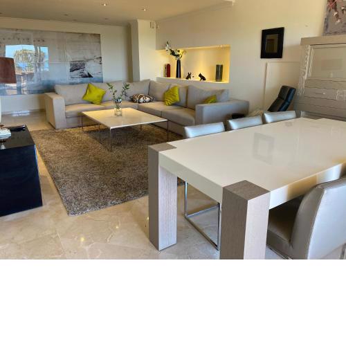 Luxury Apartament Elviria Hills