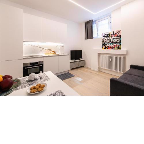 LUXURY APARTMENT - A DUE PASSI DAL CENTRO DI MILANO