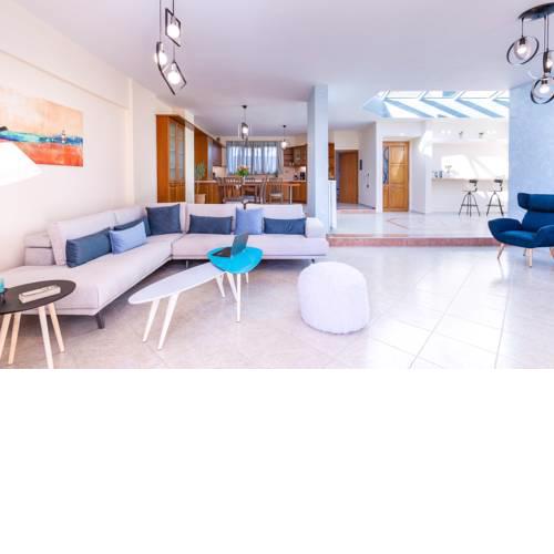 Luxury Apartment 190 m2 Sky & Sea