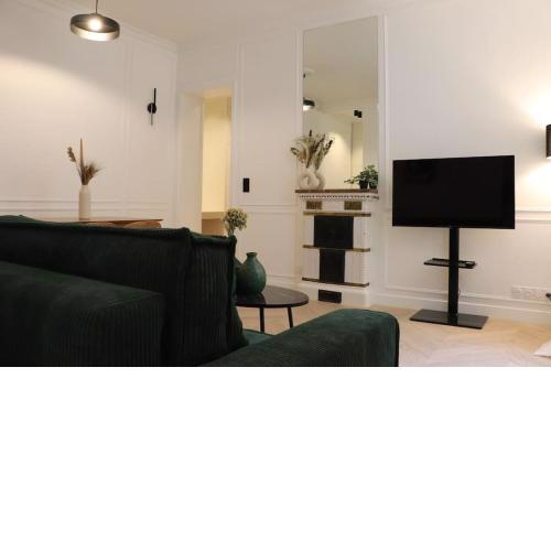 Luxury apartment 1min from Eiffel Tower
