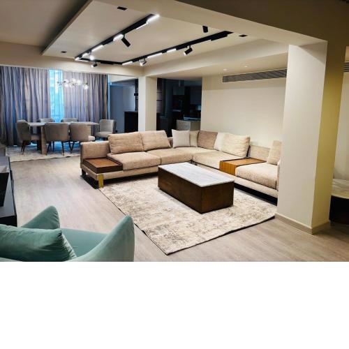 Luxury apartment 2BR Gardenia City