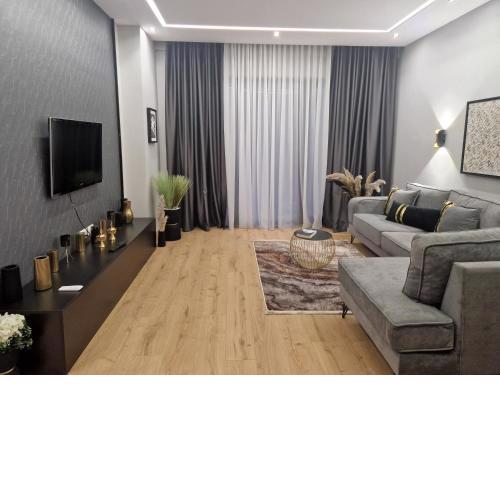 Luxury Apartment 6