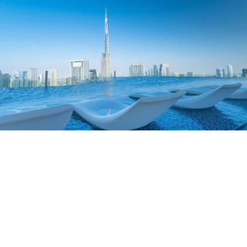 Luxury Apartment Burj Khalifa View
