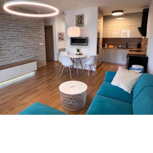 Luxury apartment close to centre, VUSCH private parking included