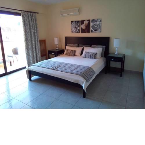 Luxury apartment, close to the sea