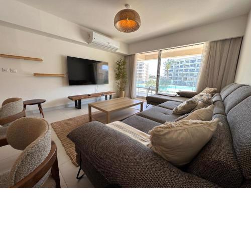 Luxury Apartment in Marina Marassi