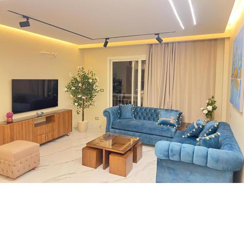 Luxury apartment in second new cairo