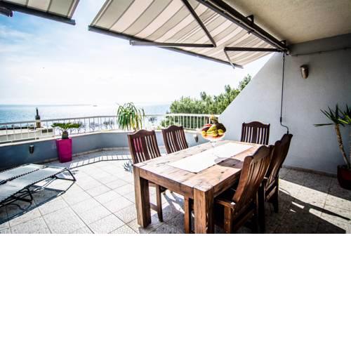 Luxury Apartment Julija