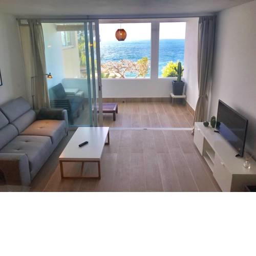 Luxury Apartment with Ocean View