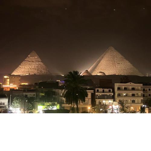 Luxury apartment with pyramids view - Giza