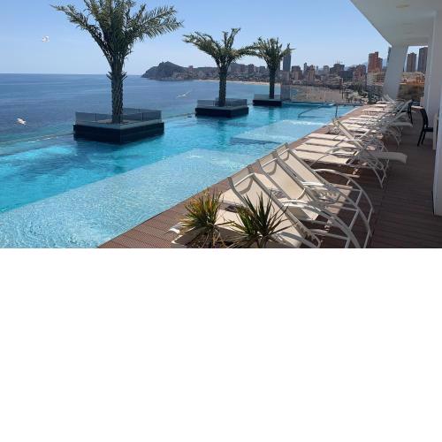 Luxury apartment5 with infinity swimming pool