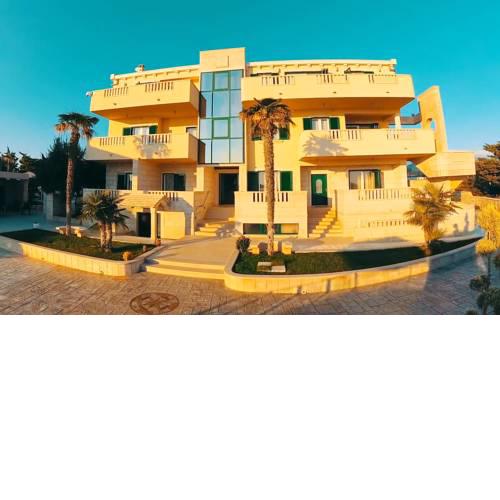 Luxury apartments Novalja