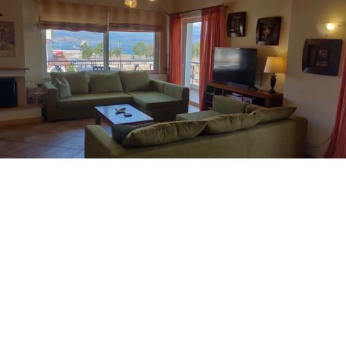LUXURY appartment with GORGEOUS view to PALAMIDI and BOURTZI castles