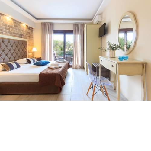 Luxury Aroma Villa