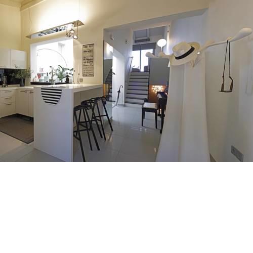 Luxury art boutique villa - 5 min from the beach
