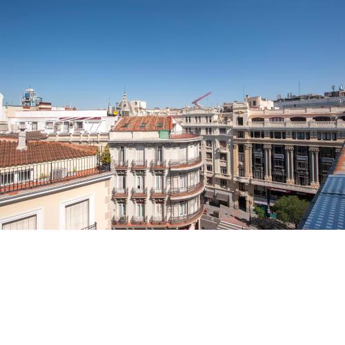 LUXURY ÁTICO CON TERRAZA EN EL CENTRO DE MADRID